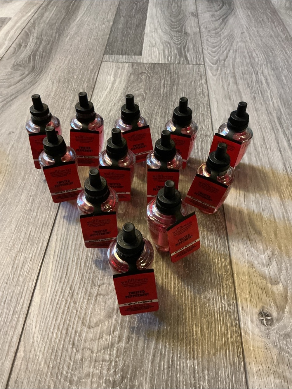 12 Wallflower Red Twisted peppermint refill bath & body works refill